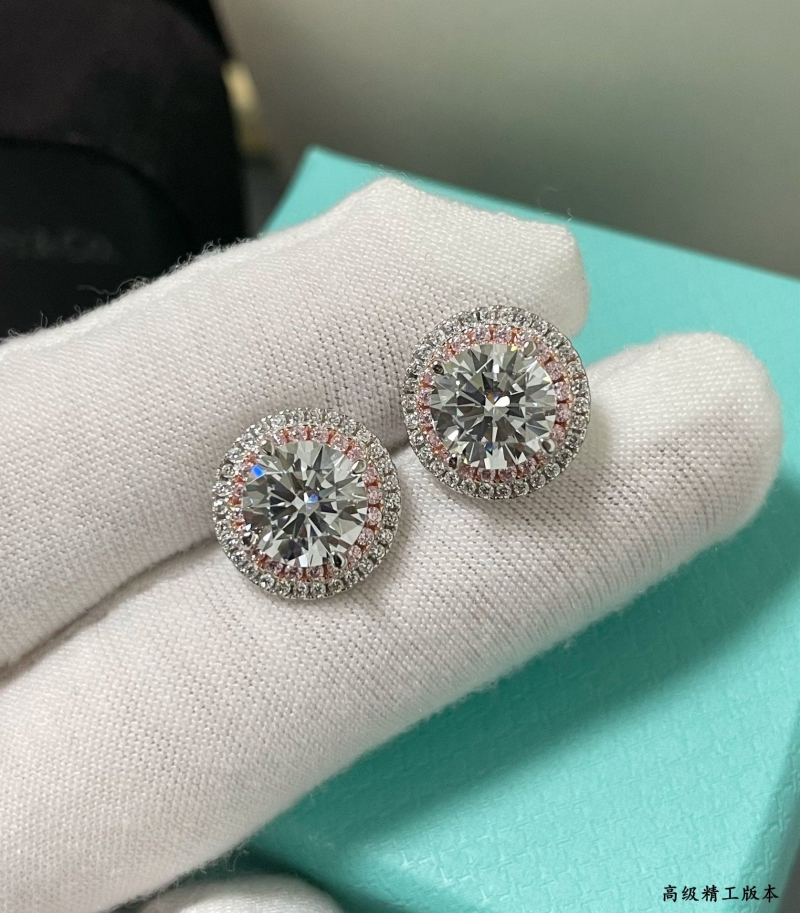 T*f*ny earrings